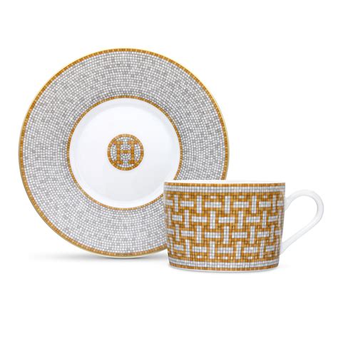 Hermes Mosaique au 24 Gold Tea Cup and Saucer – .